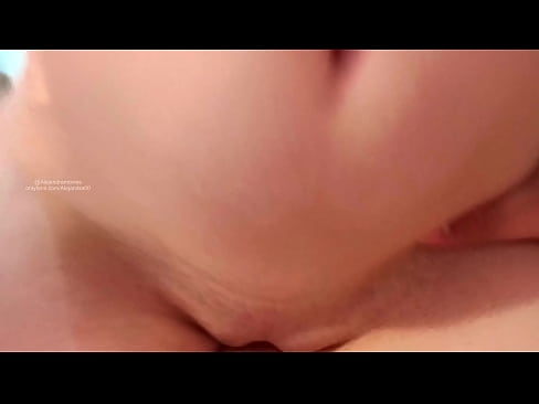 ❤️ Je dormais dans la chambre de ma sœur et je me suis réveillé comme ça. Salopes at fr.pornmega.ru ❤
