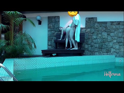 ❤️ Le patron invite la femme de chambre à la piscine, mais n'a pas pu résister à une chaude Salopes  at fr.pornmega.ru ❤